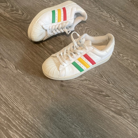 Adidas Superstar - Picture 3 of 8